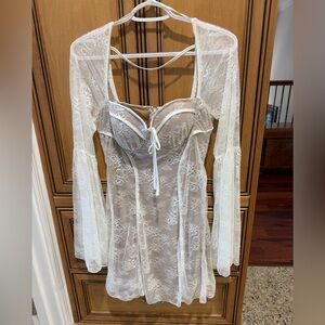 Fashion Nova White Lace Dress